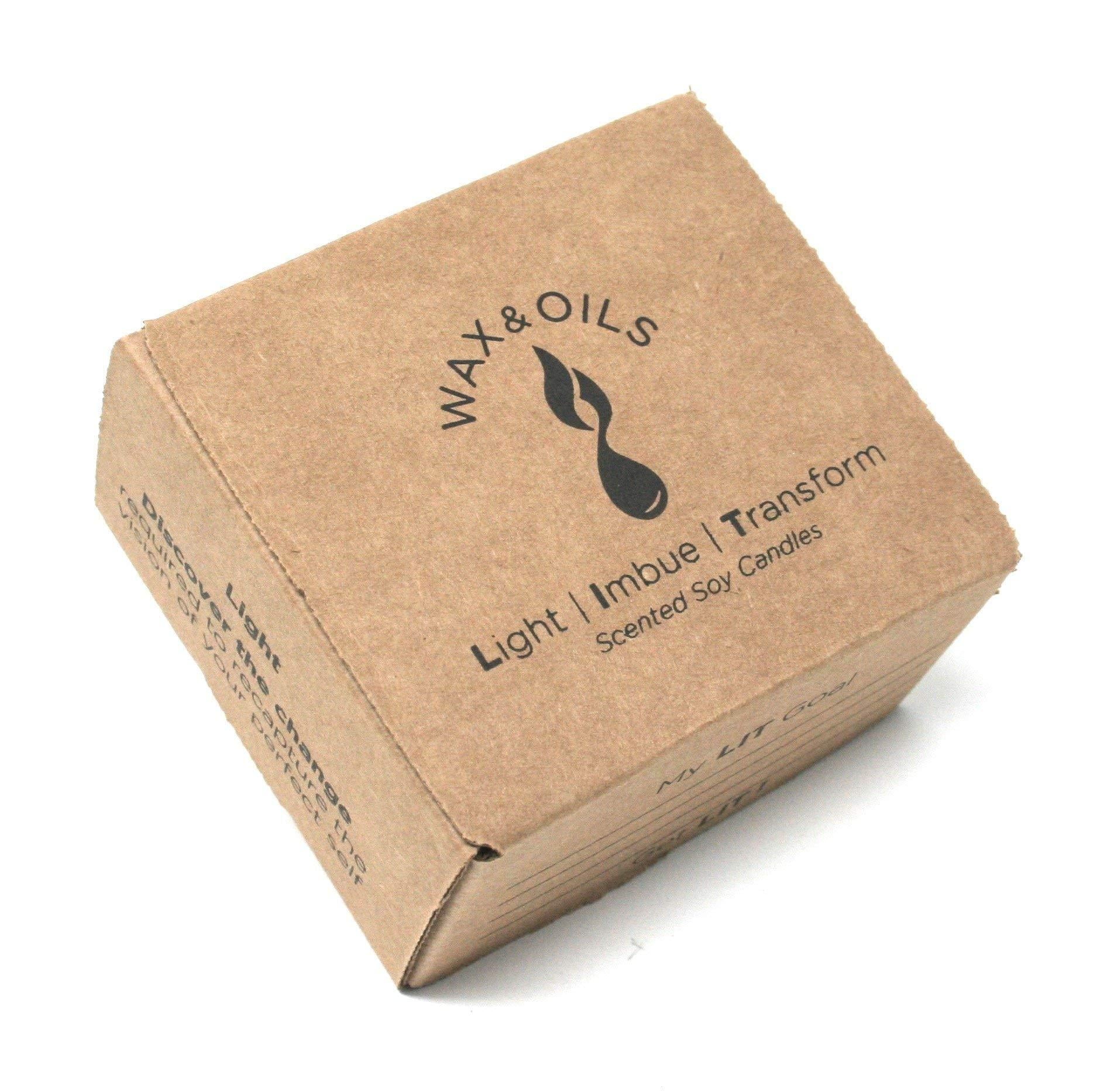 Wax and Oils Soy Wax Aromatherapy Scented Candles (Autumn Spice) 8 Ounces. Single Autumn Spice