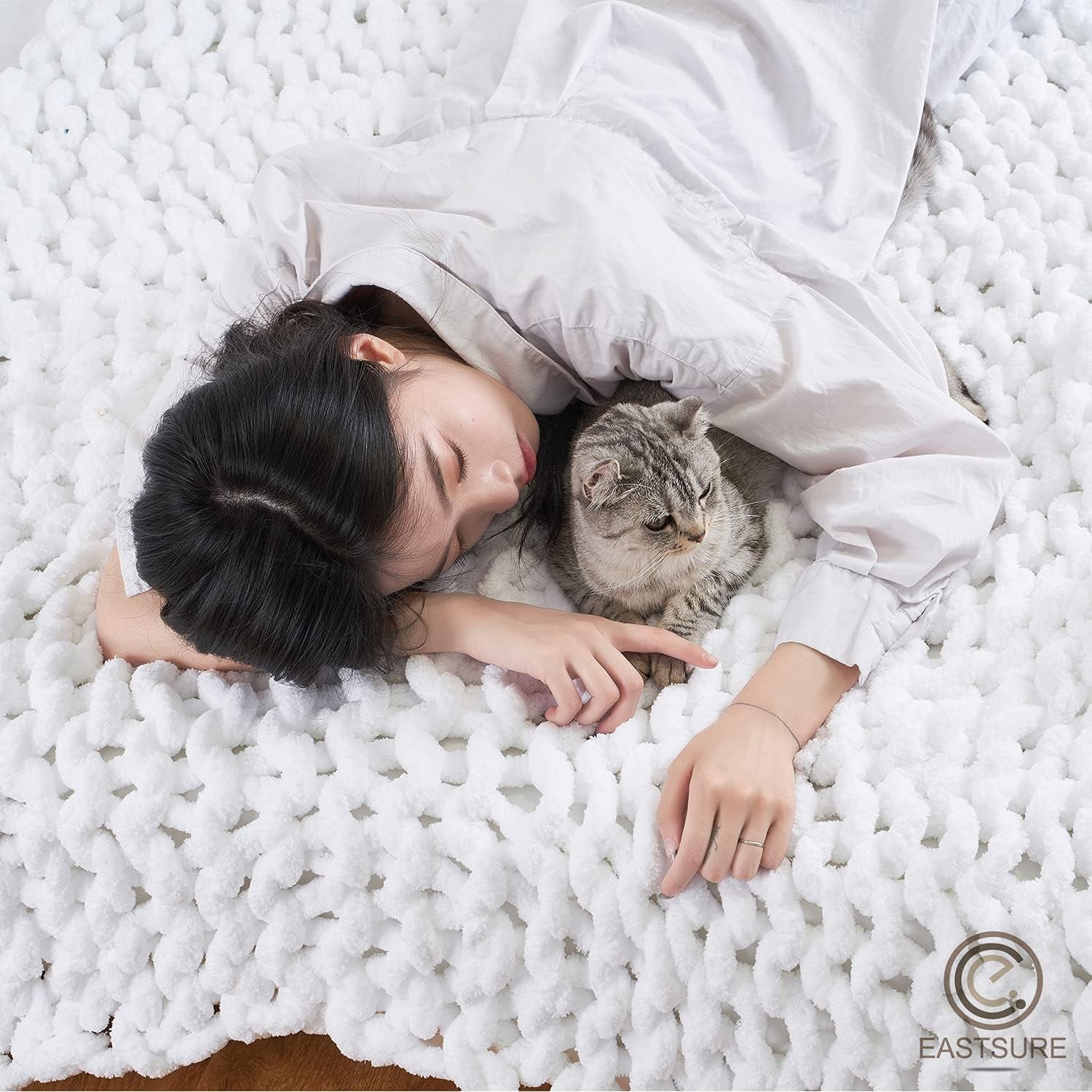 Chunky Knit Blanket Chenille Throw - Warm Soft Cozy for Sofa Bed Boho Home Decor 100% Hand Made Stylish & Cosy Throw Blanket White 60"X80"(Full Size)