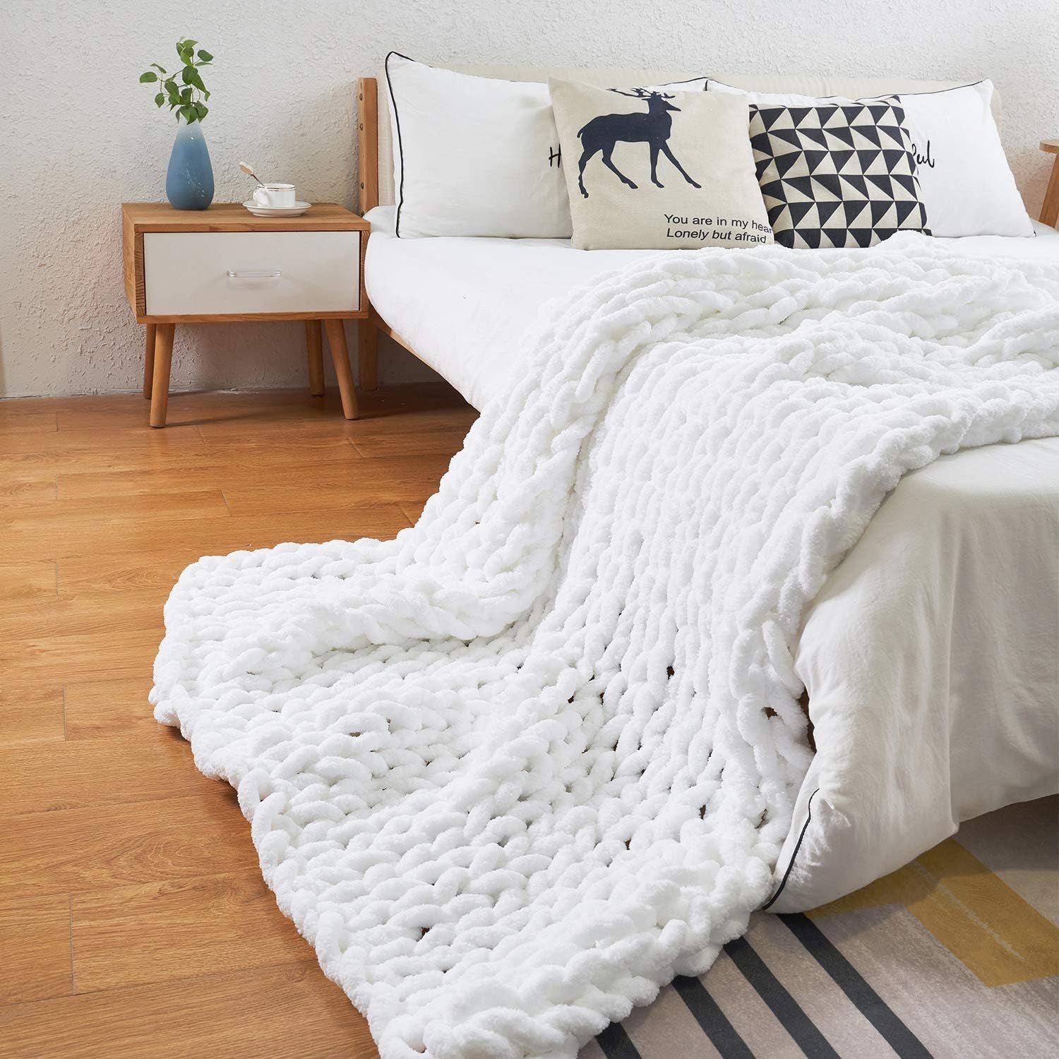 Chunky Knit Blanket Chenille Throw - Warm Soft Cozy for Sofa Bed Boho Home Decor 100% Hand Made Stylish & Cosy Throw Blanket White 60"X80"(Full Size)