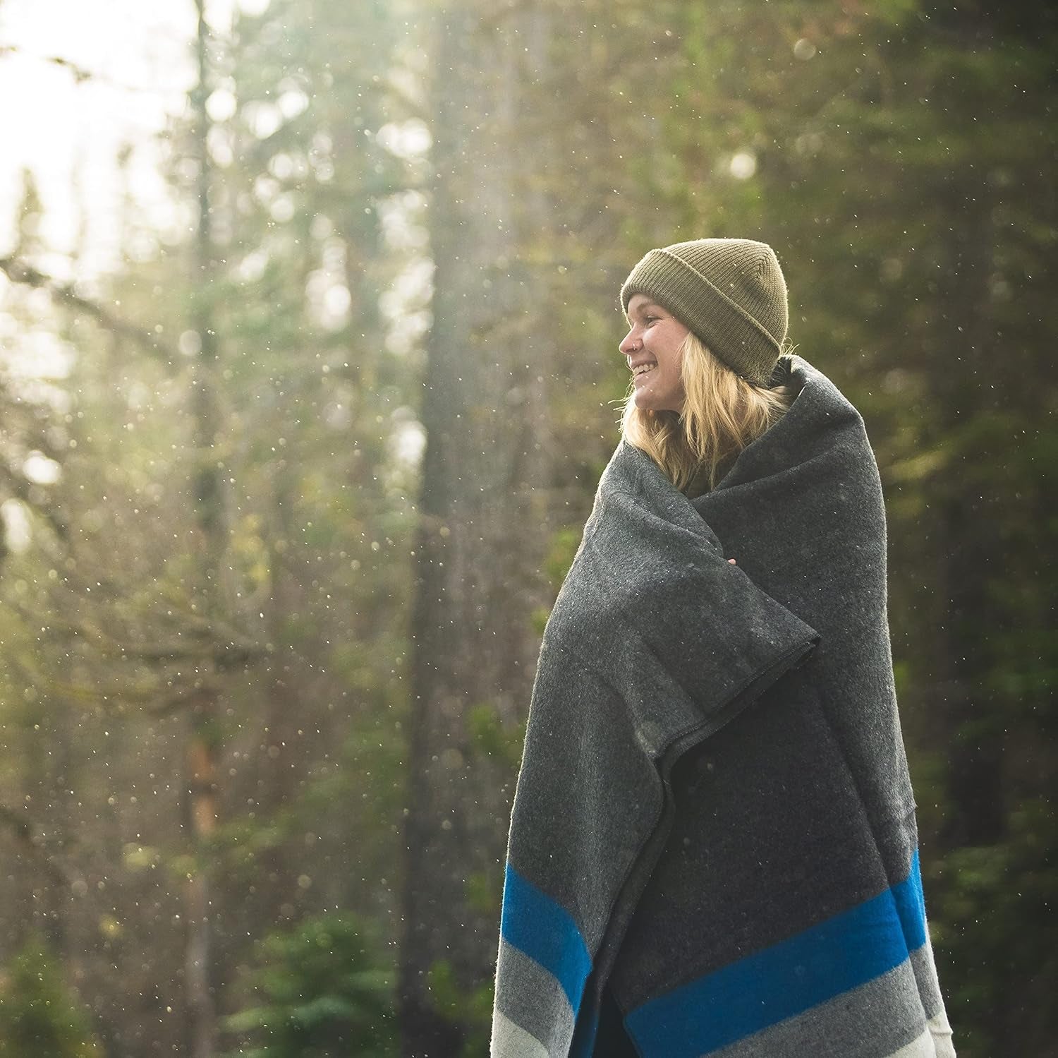 Rainier Wool Blanket - 4.5Lbs Warm, Heavy, Washable, Large | Great for Camping, Outdoors, Survival & Emergency Kits (White Blue Gray)