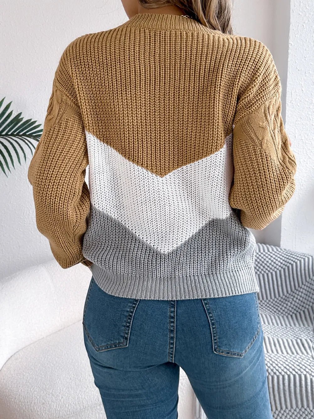 Cable - Knit Color Block Round Neck Sweater - Perfect Discovery