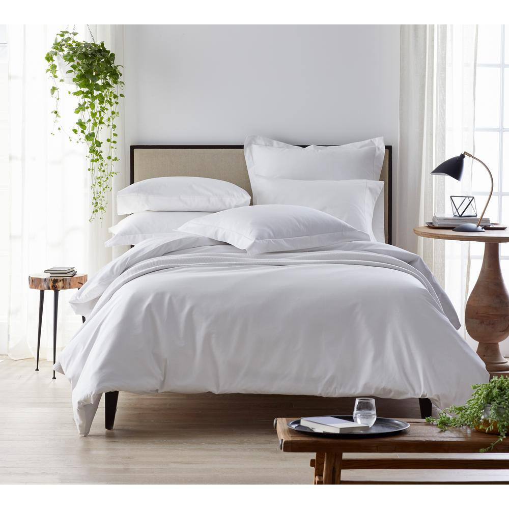 Legends Hotel Organic 4-Piece White Solid 300-Thread Count Cotton Sateen King Sheet Set